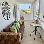 Frühstückspension Palm View Guesthouse, Adults Only