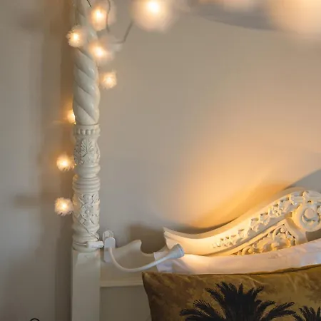 Palm View Guesthouse, Adults Only Bed & Breakfast 4*