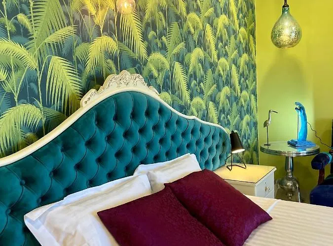Palm View Guesthouse, Adults Only לינה וארוחת בוקר