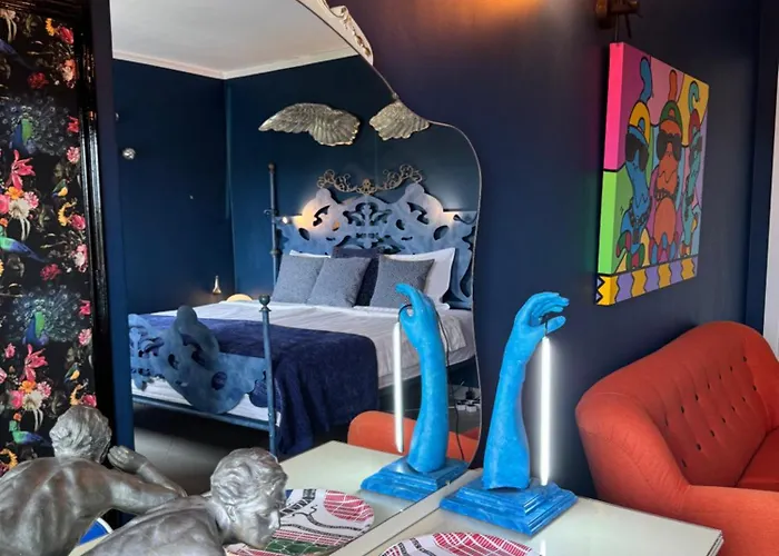 Palm View Guesthouse, Adults Only לינה וארוחת בוקר Senhora da Luz