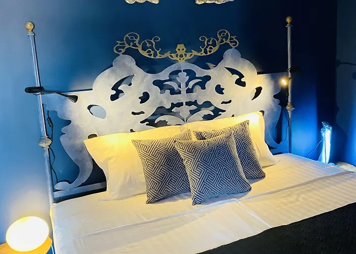 Palm View Guesthouse, Adults Only