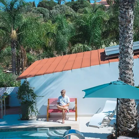Palm View Guesthouse, Adults Only