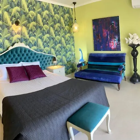 Palm View Guesthouse, Adults Only 4* Luz