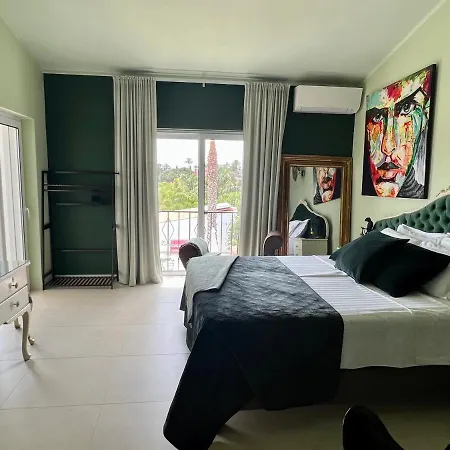 住宿加早餐酒店 Palm View Guesthouse, Adults Only Luz