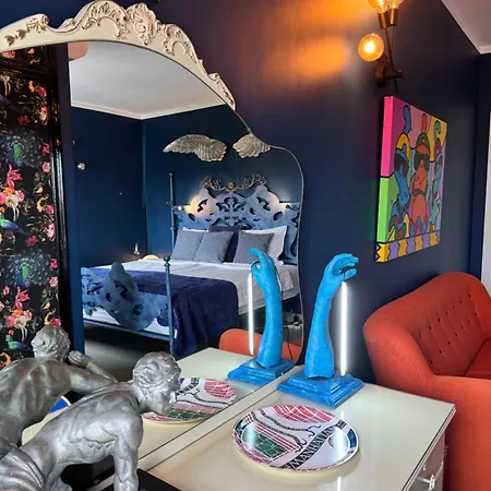 Palm View Guesthouse, Adults Only 住宿加早餐酒店 Luz